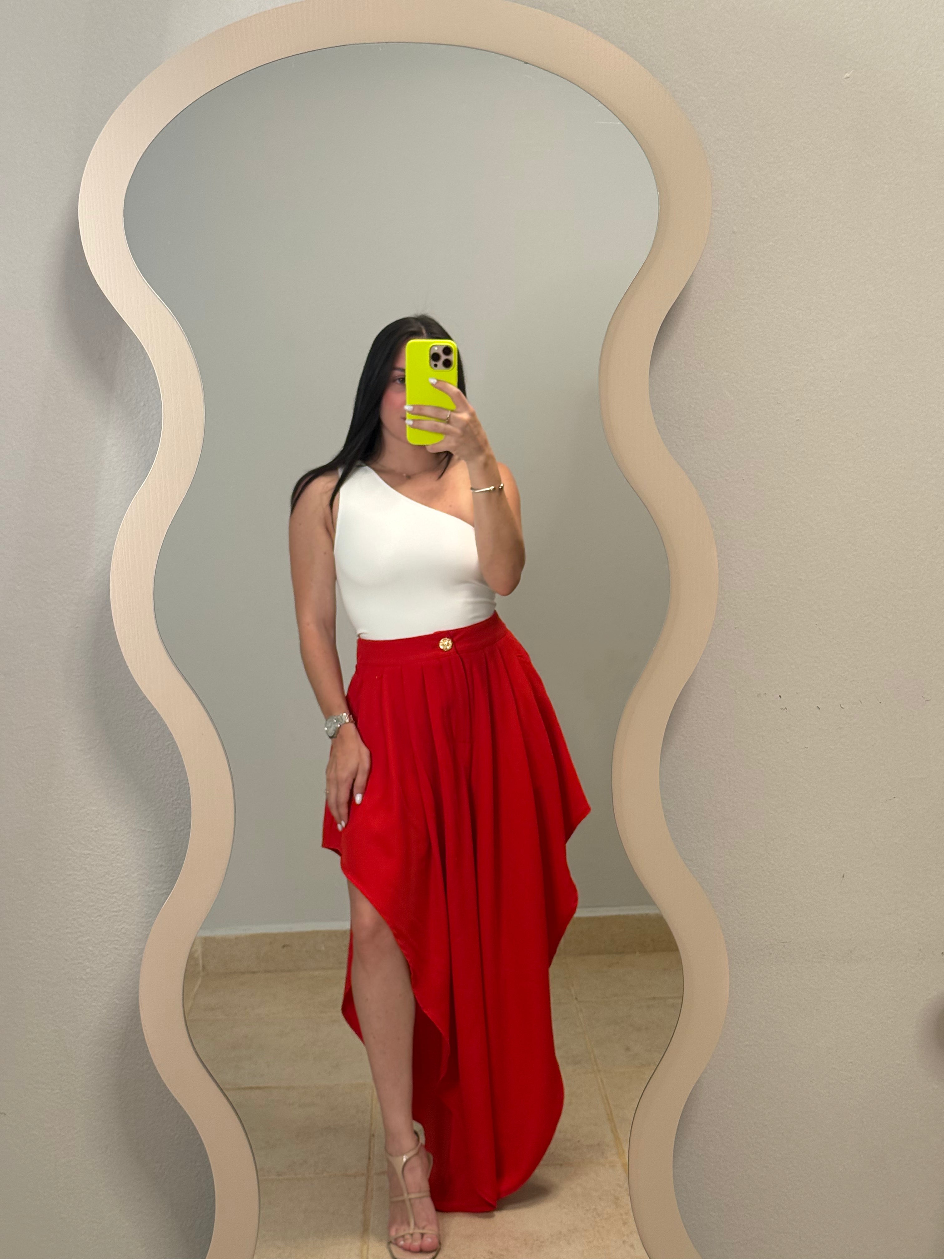 Rouge Ruffle Pant